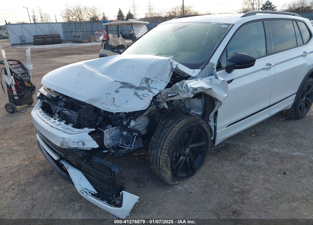 2023 VOLKSWAGEN TIGUAN VIN: 3VV8B7AX9PM086225