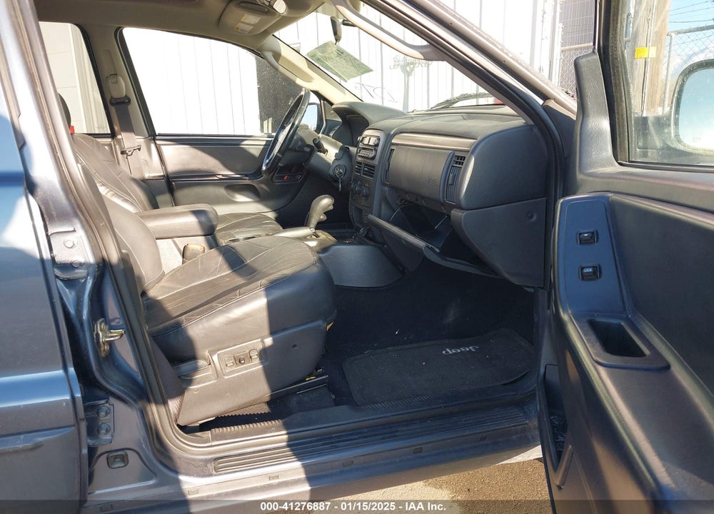 2003 JEEP GRAND CHEROKEE LAREDO VIN: 1J4GW48N83C600119