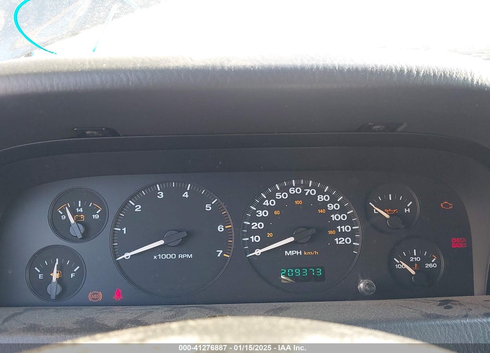 2003 JEEP GRAND CHEROKEE LAREDO VIN: 1J4GW48N83C600119