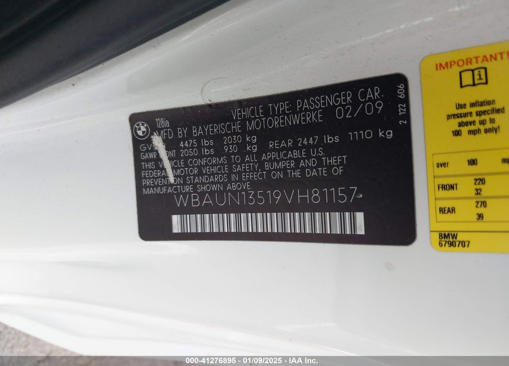 2009 BMW 128I VIN: WBAUN13519VH81157