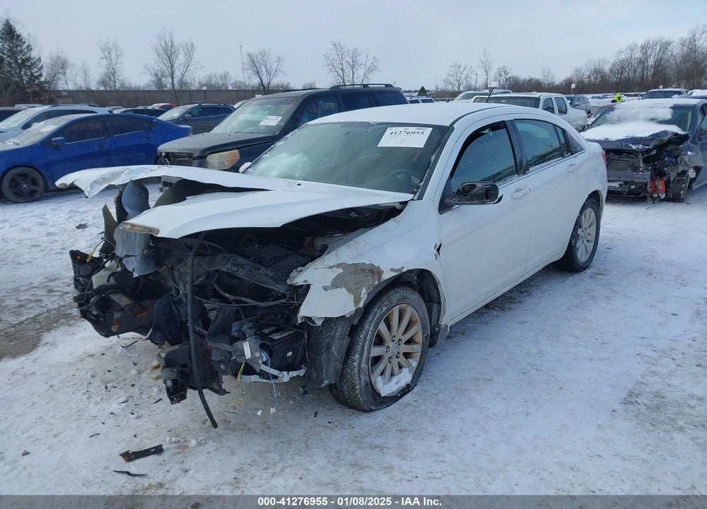 2013 CHRYSLER 200 VIN: 1C3CCBBBXDN580367