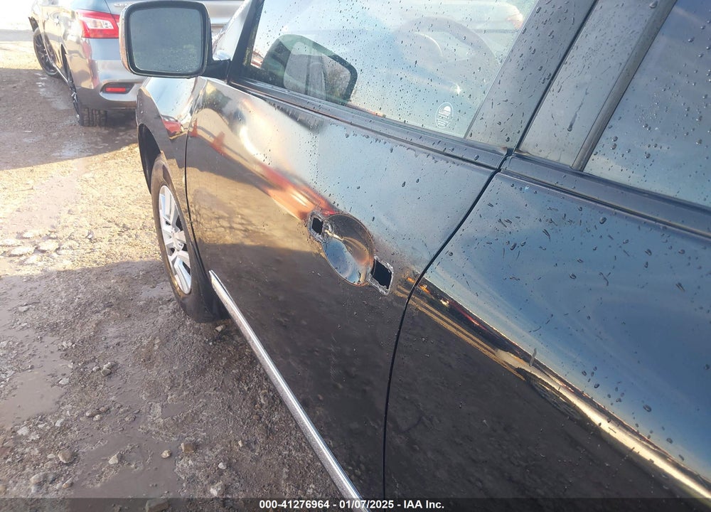 2011 NISSAN ROGUE S VIN: JN8AS5MT4BW574315