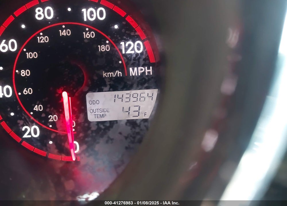 2005 TOYOTA MATRIX/XR VIN: 2T1KR32E25C449301