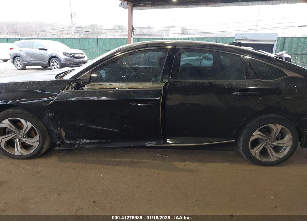 2018 HONDA ACCORD VIN: 1HGCV1F56JA055475