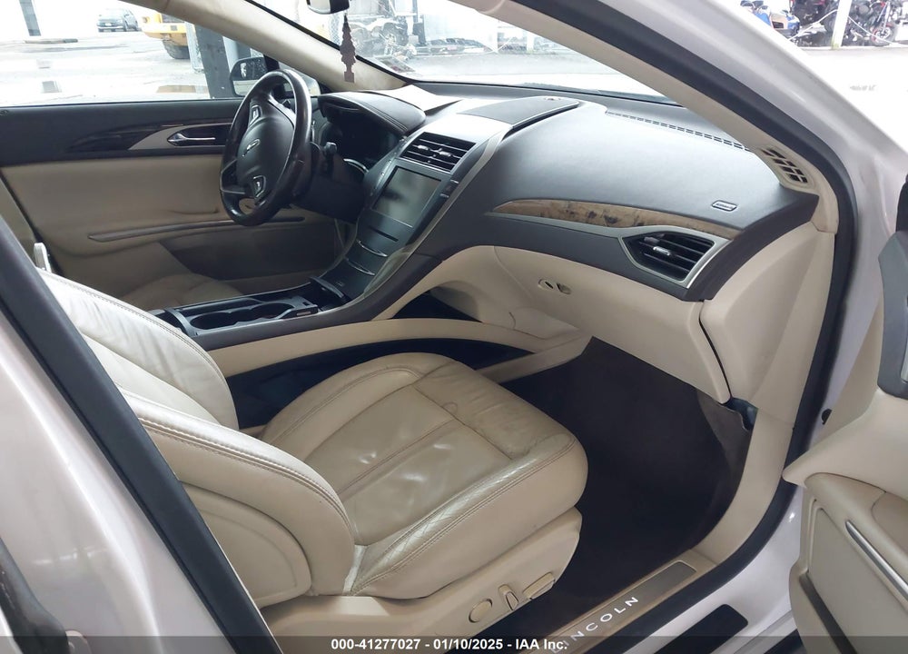 2015 LINCOLN MKZ VIN: 3LN6L2G93FR606009