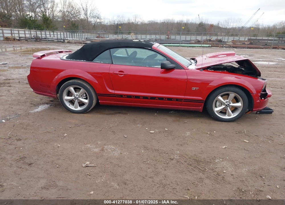 2008 FORD MUSTANG VIN: 1ZVHT85H585146235