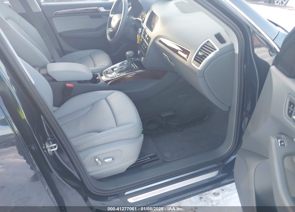 2015 AUDI Q5 2.0T PREMIUM VIN: WA1LFAFP6FA131159