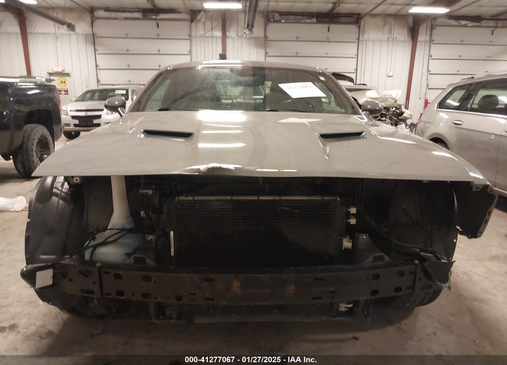 2018 DODGE CHALLENGER VIN: 2C3CDZGG8JH124351