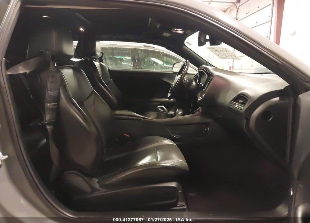 2018 DODGE CHALLENGER VIN: 2C3CDZGG8JH124351