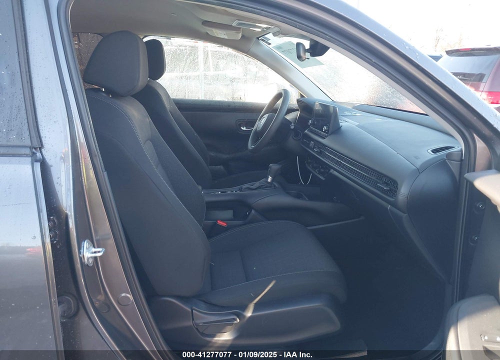 2023 HONDA HR-V VIN: 3CZRZ1H35PM727430