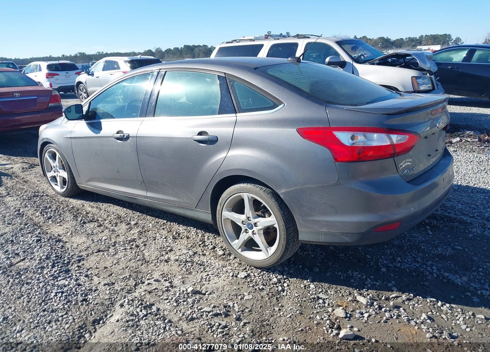 2012 FORD FOCUS VIN: 1FAHP3J28CL433512