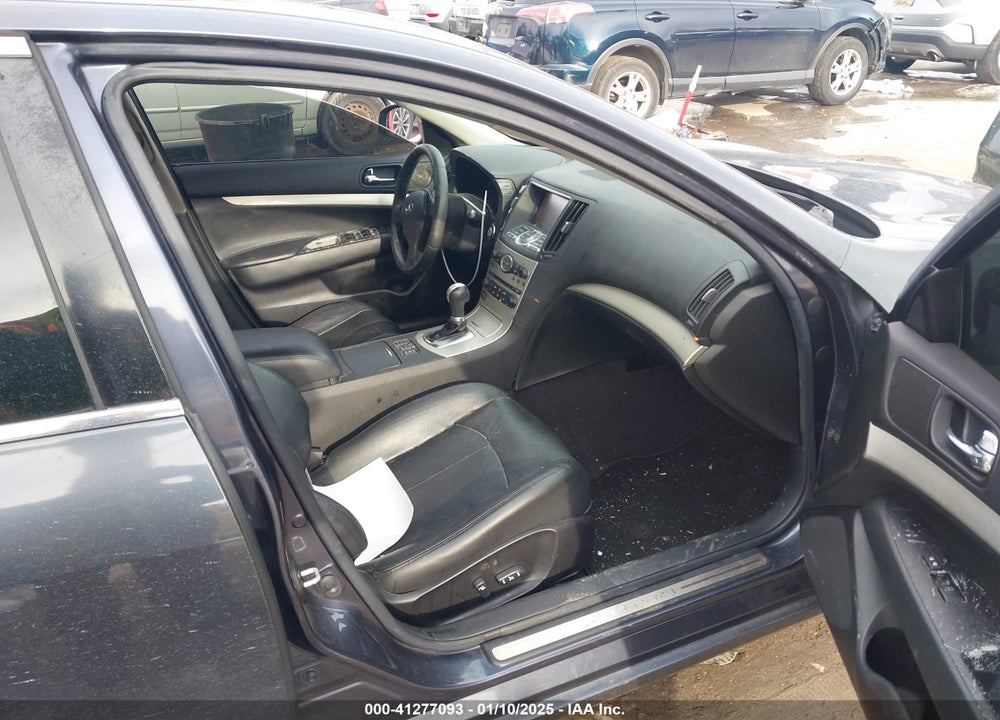2008 INFINITI G35X VIN: JNKBV61F08M269909