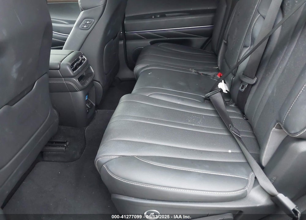 2024 GENESIS GV80 2.5T (A8) VIN: KMUHBDSB5RU180274
