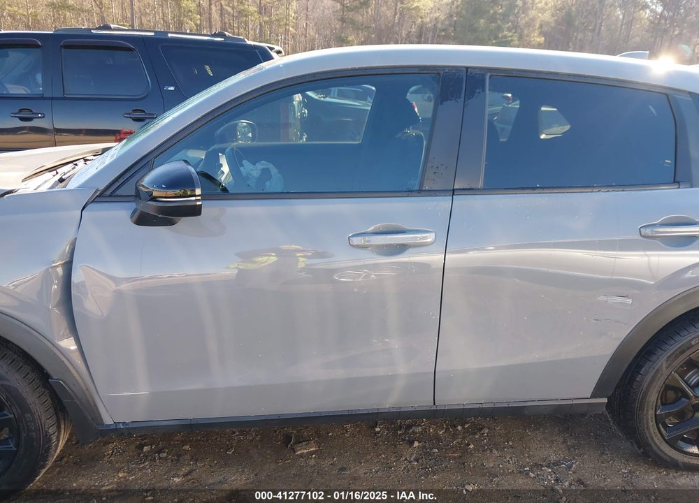 2023 HONDA HR-V VIN: 3CZRZ1H5XPM700824