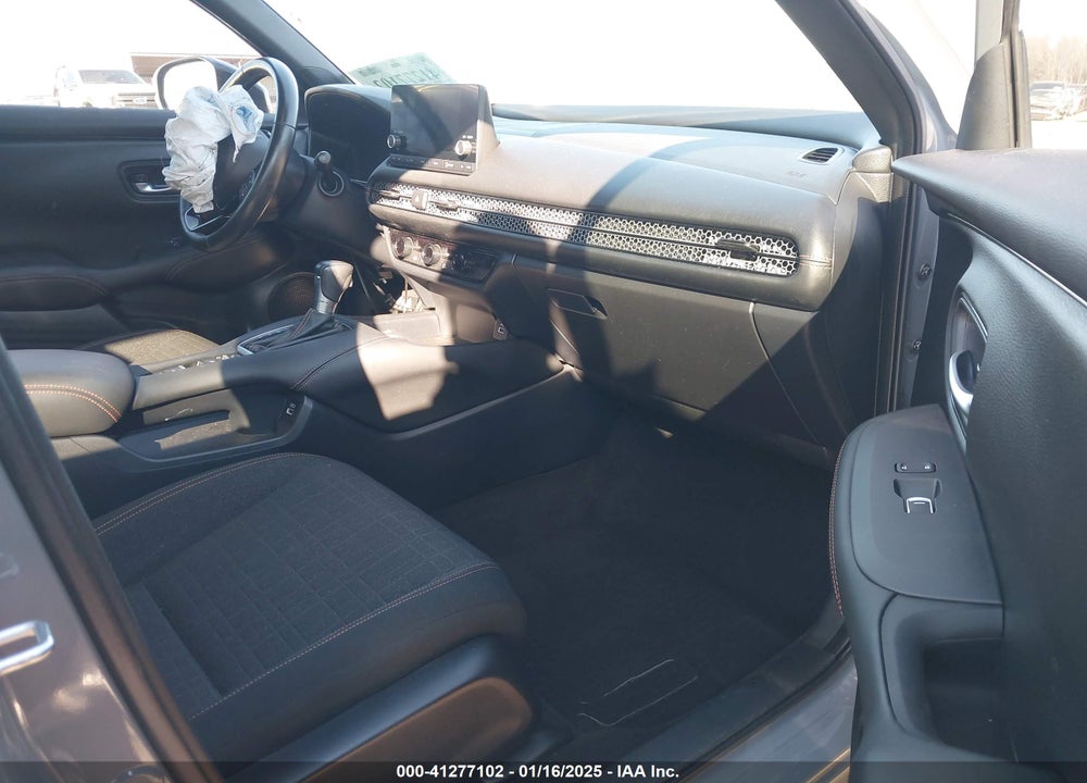 2023 HONDA HR-V VIN: 3CZRZ1H5XPM700824