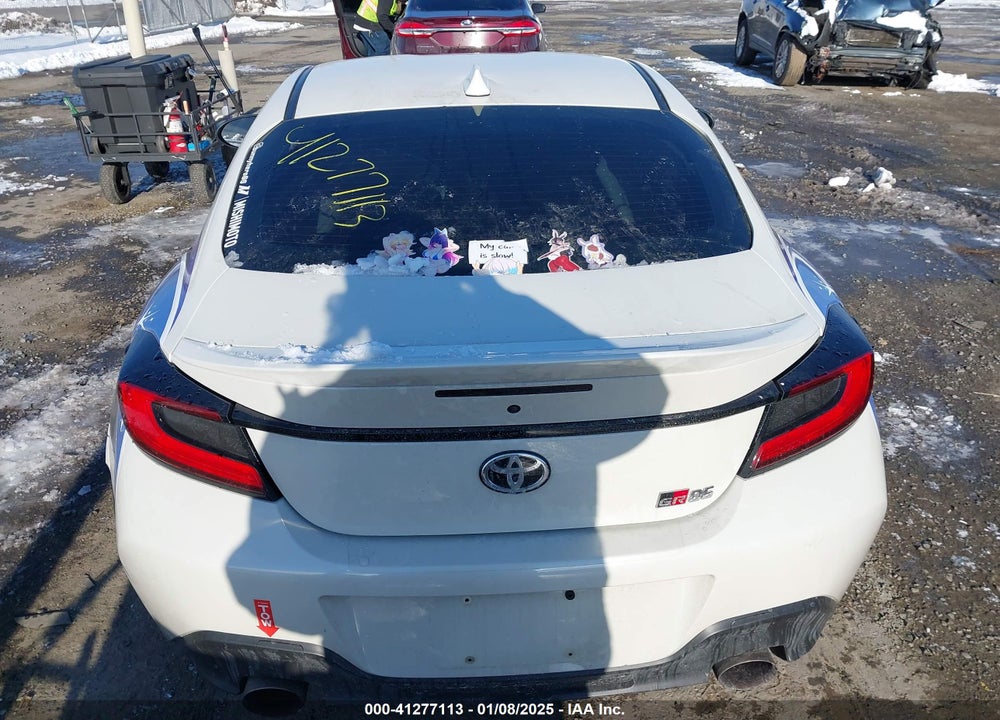2022 TOYOTA GR86 VIN: JF1ZNBE1XN9750651