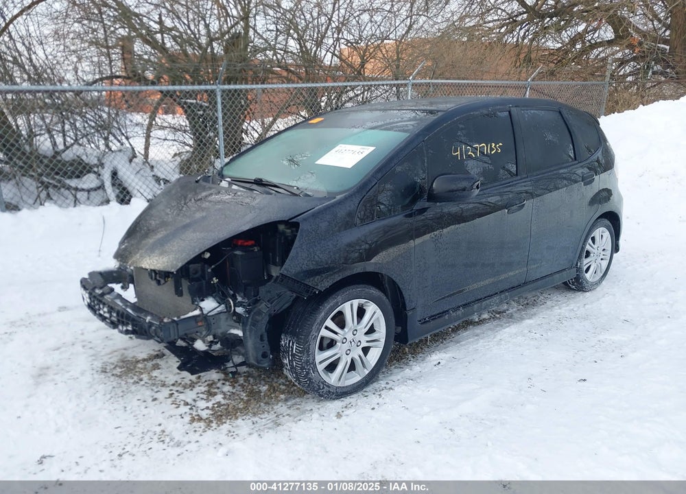2009 HONDA FIT VIN: JHMGE88409C002735