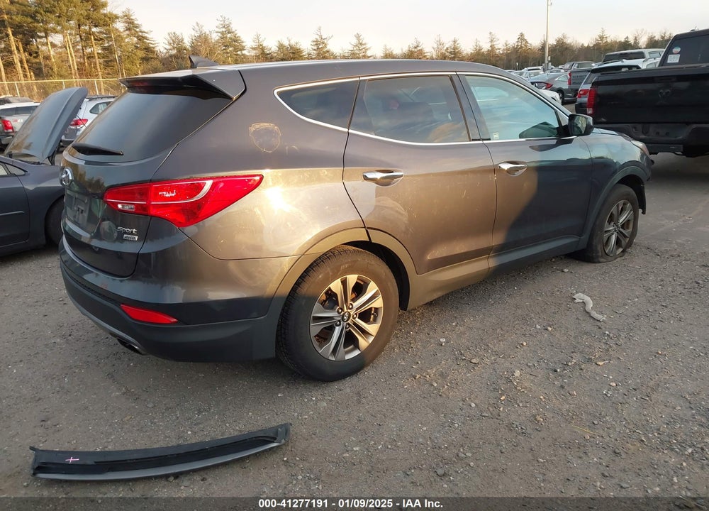 2015 HYUNDAI SANTA FE SPORT 2.4L VIN: 5XYZTDLB2FG252676