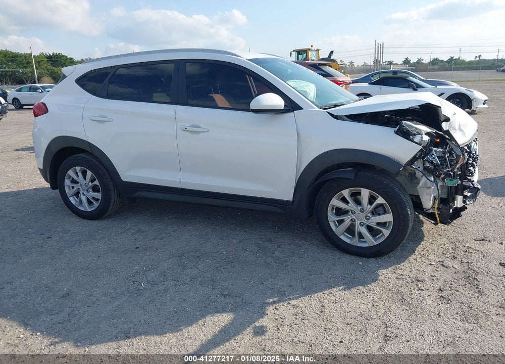 2020 HYUNDAI TUCSON VALUE VIN: KM8J33A44LU231703