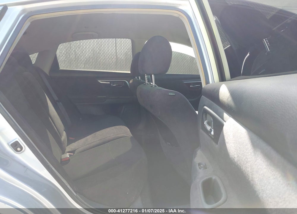 2013 NISSAN ALTIMA VIN: 1N4AL3AP7DN553123