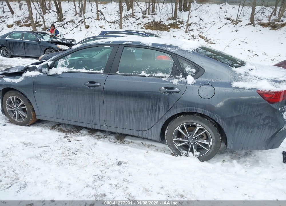 2024 KIA FORTE VIN: 3KPF24AD6RE696932