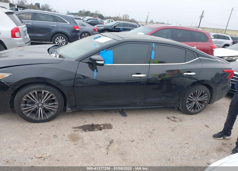2017 NISSAN MAXIMA VIN: 1N4AA6AP4HC427648