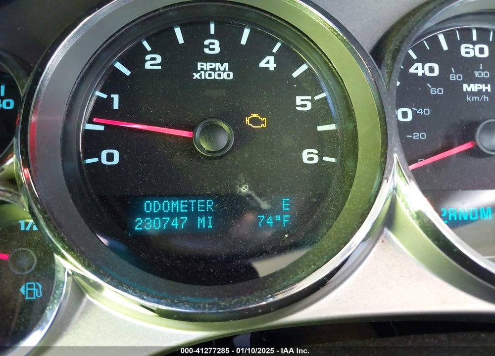 2011 CHEVROLET SILVERADO 1500 LT VIN: 3GCPCSE08BG317324