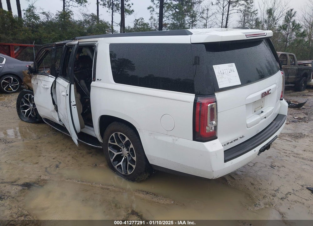 2017 GMC YUKON XL SLT VIN: 1GKS1GKC0HR287924