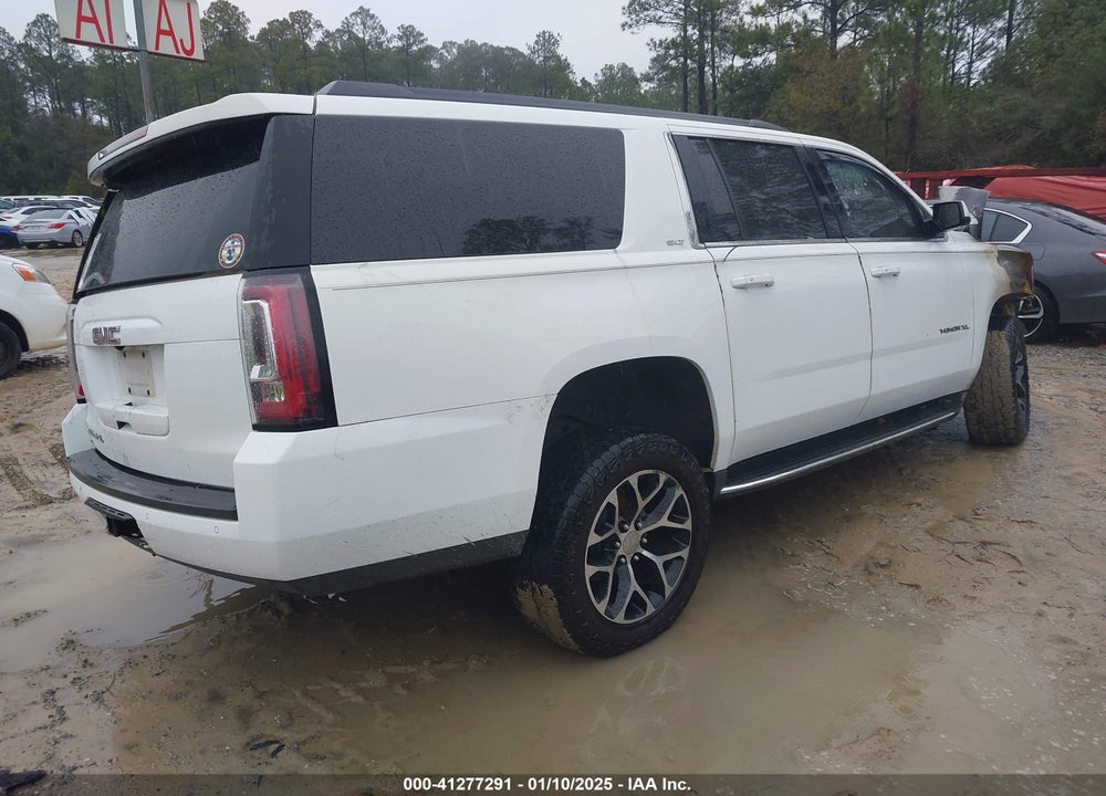 2017 GMC YUKON XL SLT VIN: 1GKS1GKC0HR287924