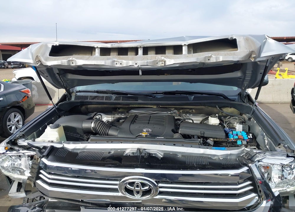 2017 TOYOTA TUNDRA VIN: 5TFAW5F1XHX605162