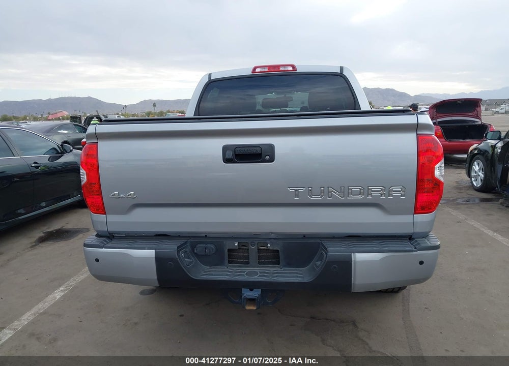 2017 TOYOTA TUNDRA VIN: 5TFAW5F1XHX605162