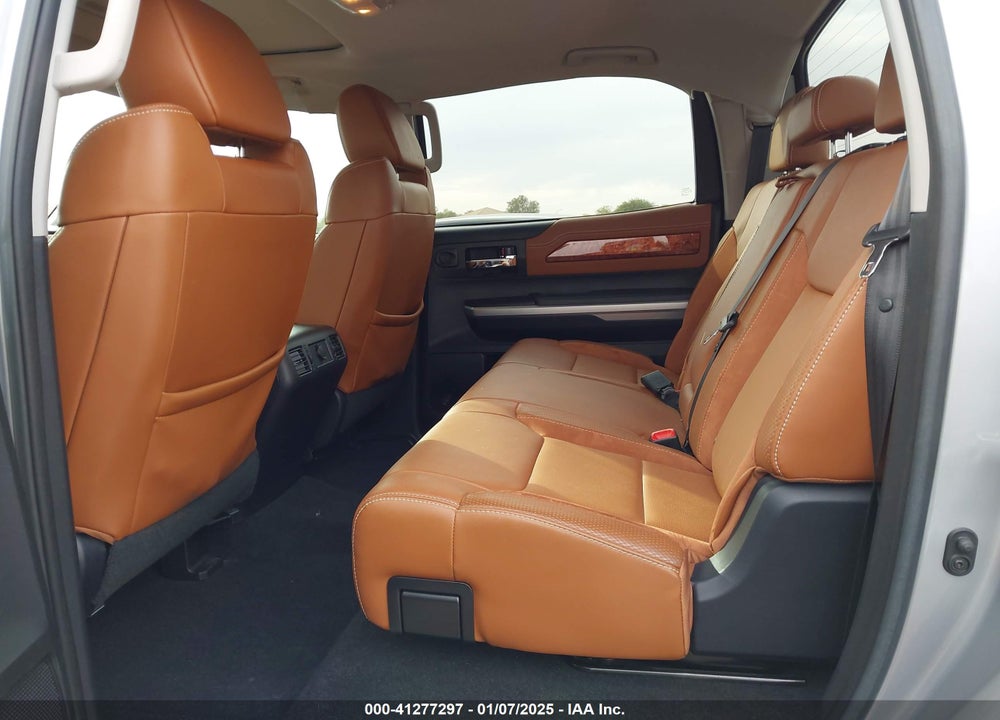 2017 TOYOTA TUNDRA VIN: 5TFAW5F1XHX605162
