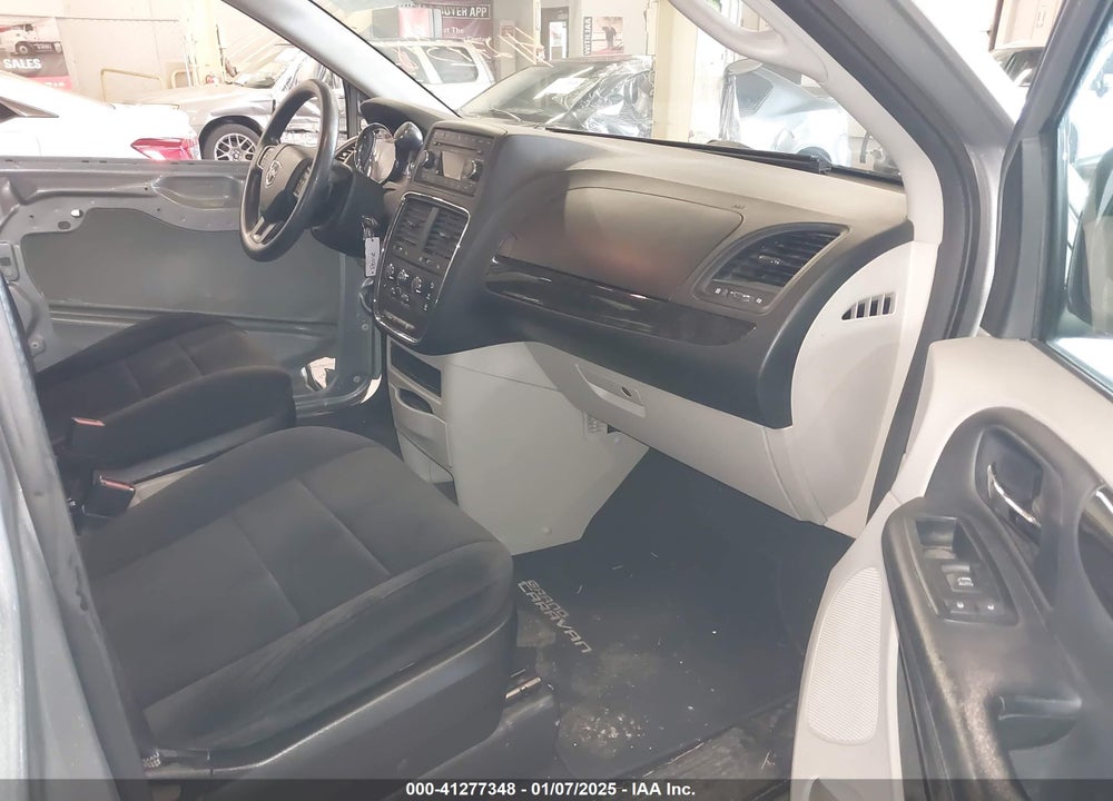 2013 DODGE GRAND CARAVAN SXT VIN: 2C4RDGCG8DR687639