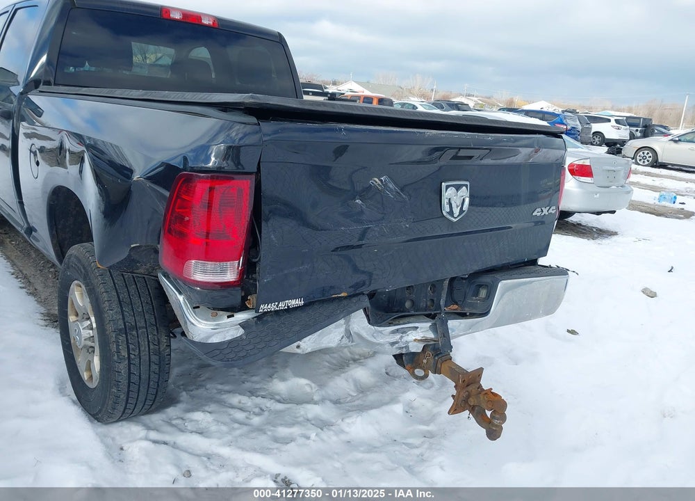 2015 RAM 2500 VIN: 3C6UR5CL7FG581552