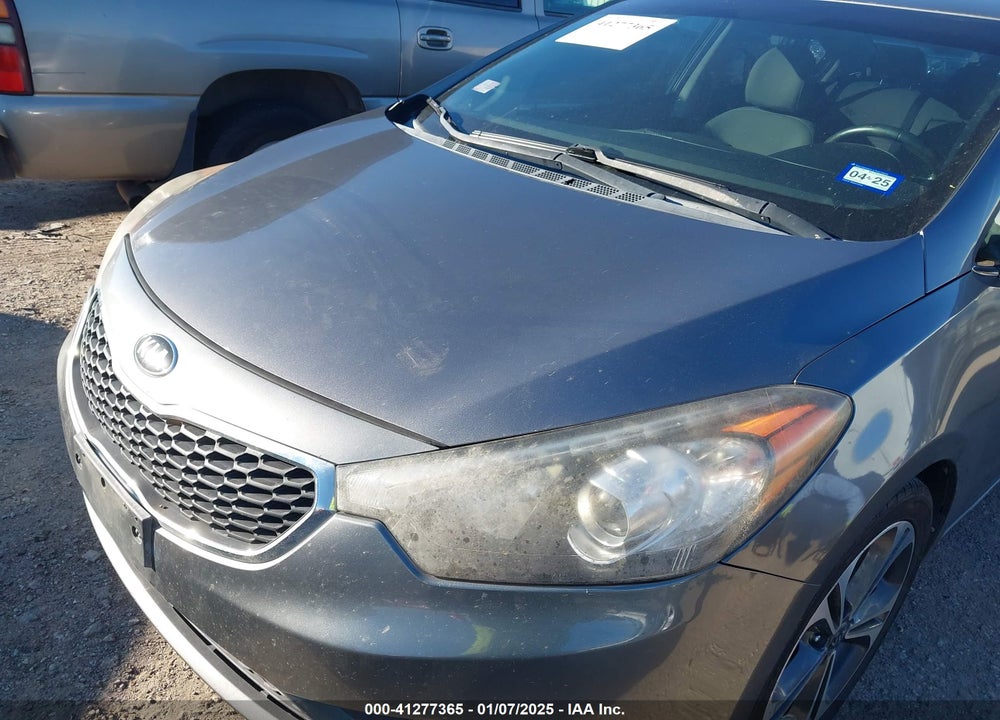 2016 KIA FORTE EX VIN: KNAFX4A83G5484032