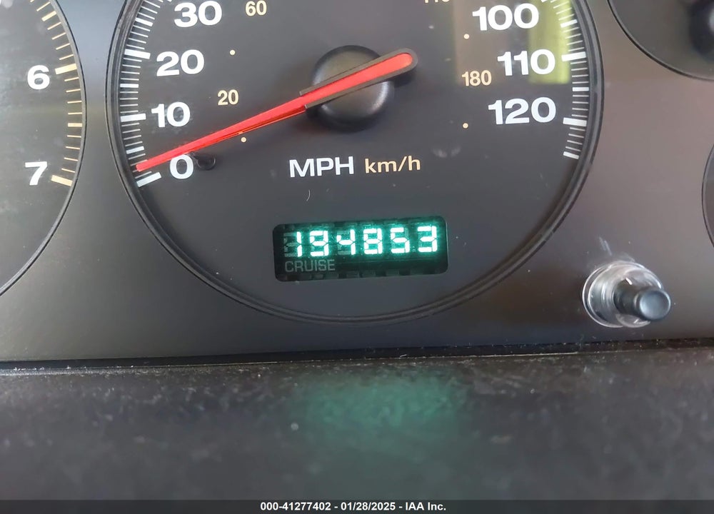 2000 JEEP GRAND CHEROKEE LAREDO VIN: 1J4G248S0YC116423