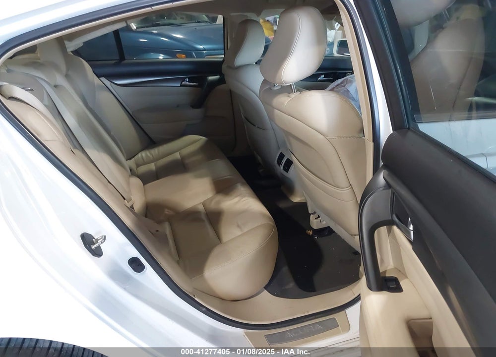2013 ACURA TL 3.5 VIN: 19UUA8F24DA002762