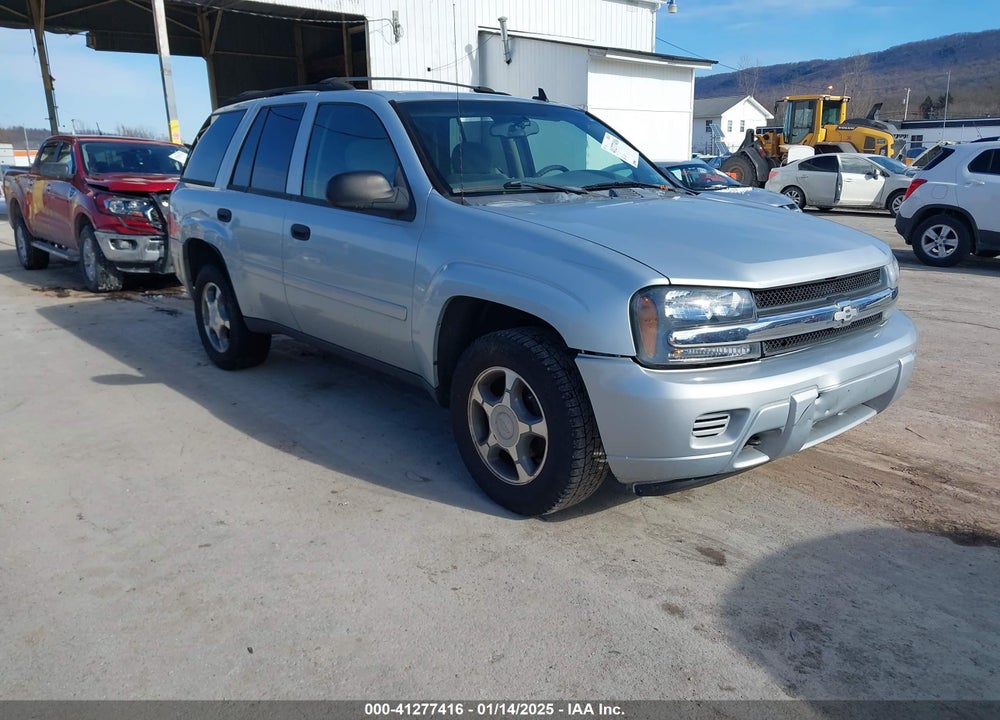 2007 CHEVROLET TRAILBLAZER LS VIN: 1GNDT13S972163148