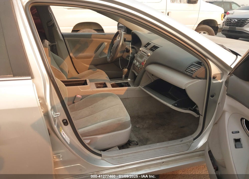 2008 TOYOTA CAMRY VIN: 4T4BE46K28R035896