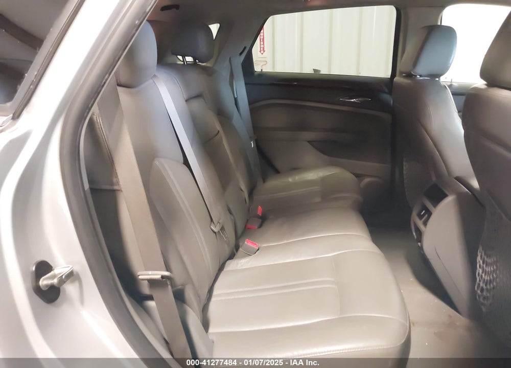 2010 CADILLAC SRX LUXURY COLLECTION VIN: 3GYFNDEY0AS500777