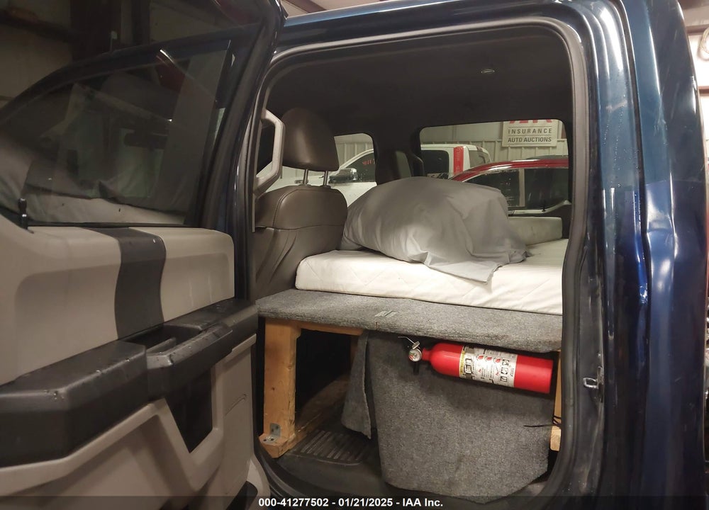 2019 FORD F-350 CHASSIS XL VIN: 1FD8W3HT9KEG35950