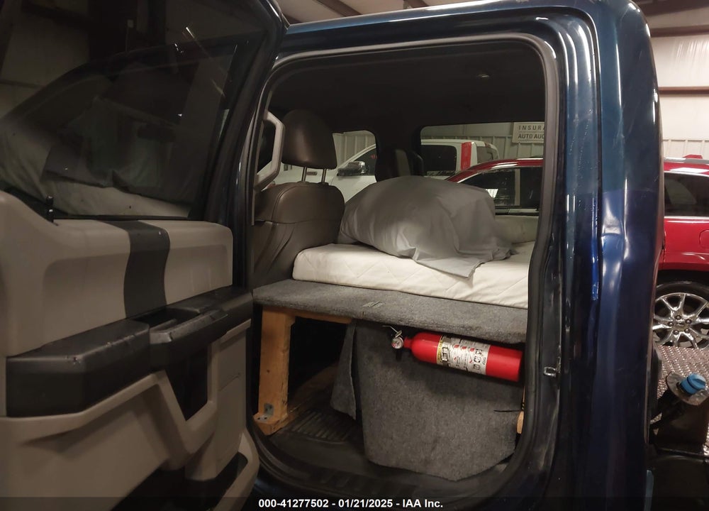 2019 FORD F-350 CHASSIS XL VIN: 1FD8W3HT9KEG35950