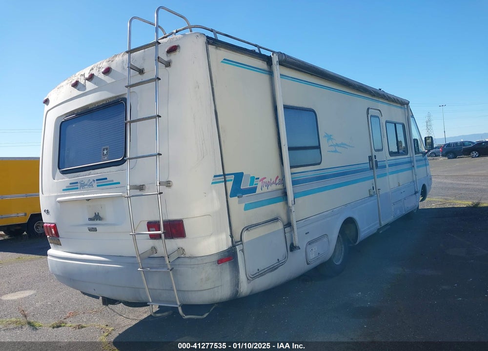 1993 CHEVROLET P30 VIN: 1GBJP37N7P3314079