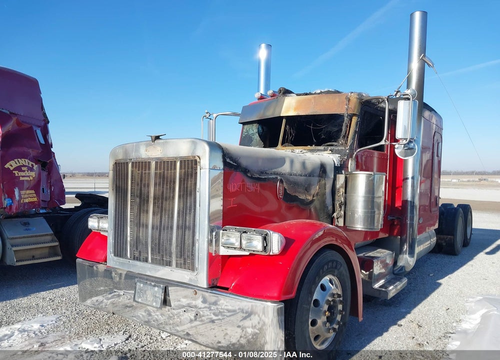 2005 PETERBILT 379 VIN: 1XP5DB9X35N882456