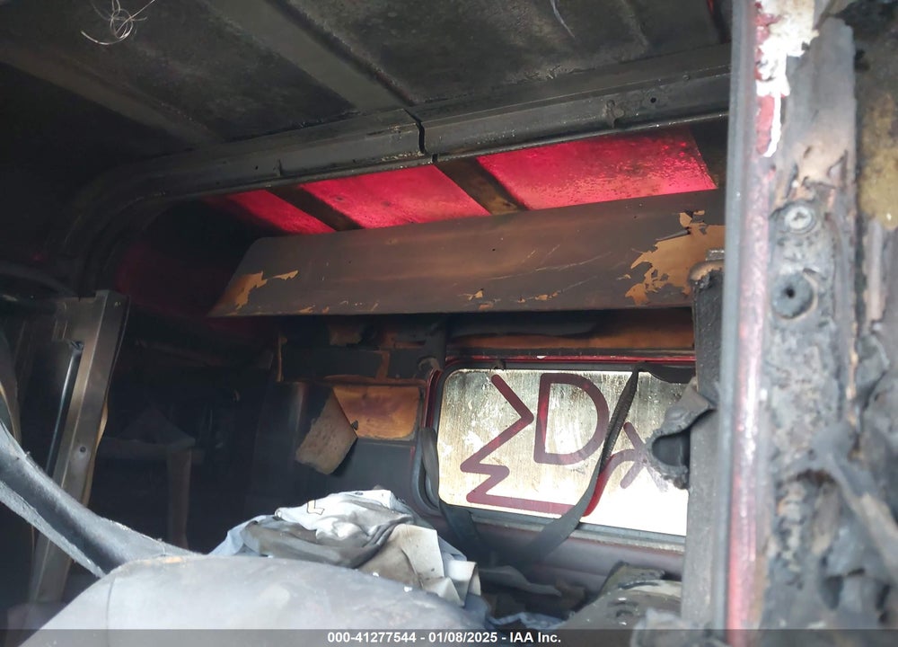 2005 PETERBILT 379 VIN: 1XP5DB9X35N882456