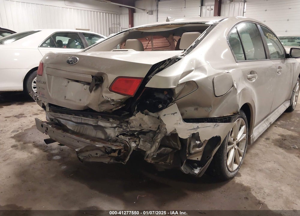 2014 SUBARU LEGACY 2.5I PREMIUM VIN: 4S3BMBC67E3022494