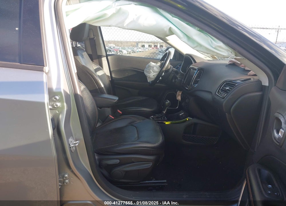 2020 JEEP COMPASS LIMITED FWD VIN: 3C4NJCCB1LT140650