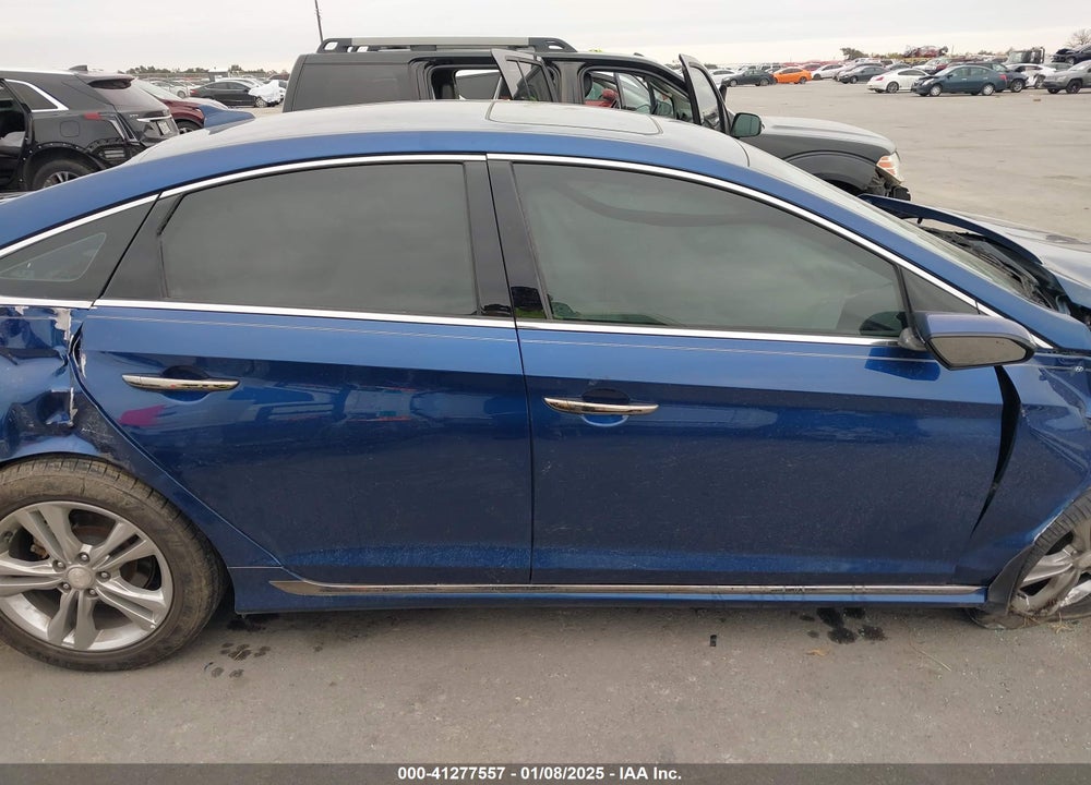 2019 HYUNDAI SONATA SPORT VIN: 5NPE34AF0KH771734