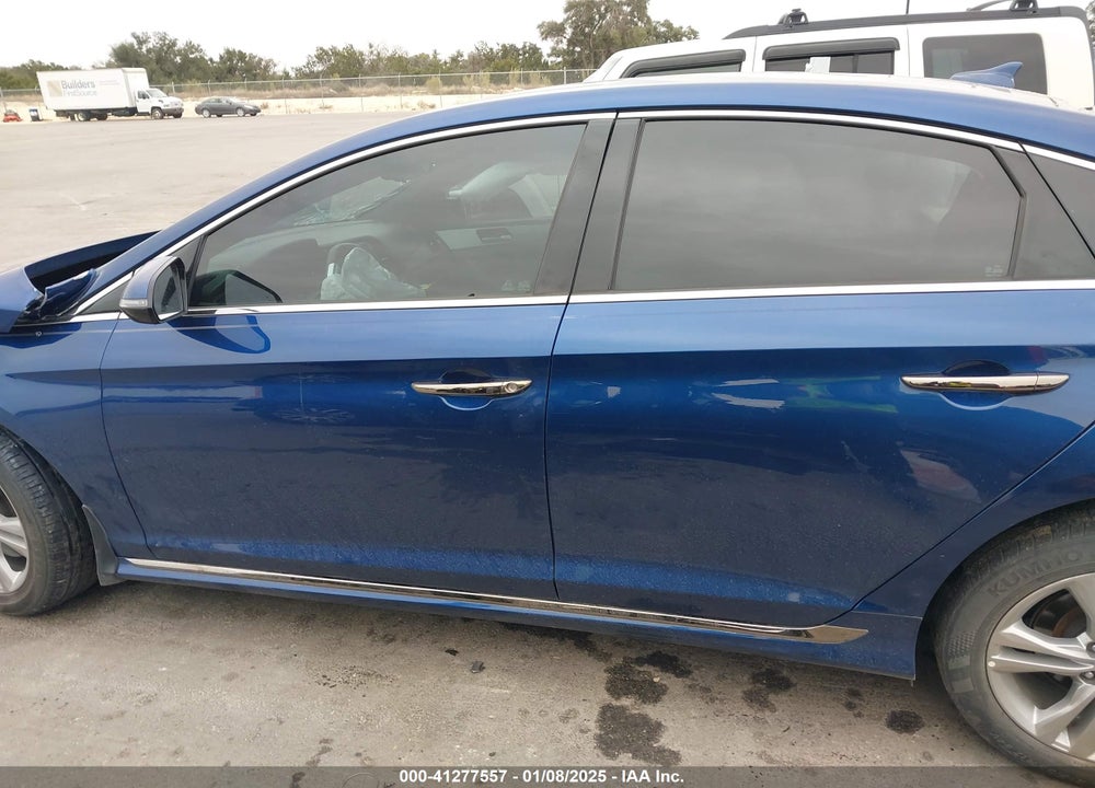 2019 HYUNDAI SONATA SPORT VIN: 5NPE34AF0KH771734