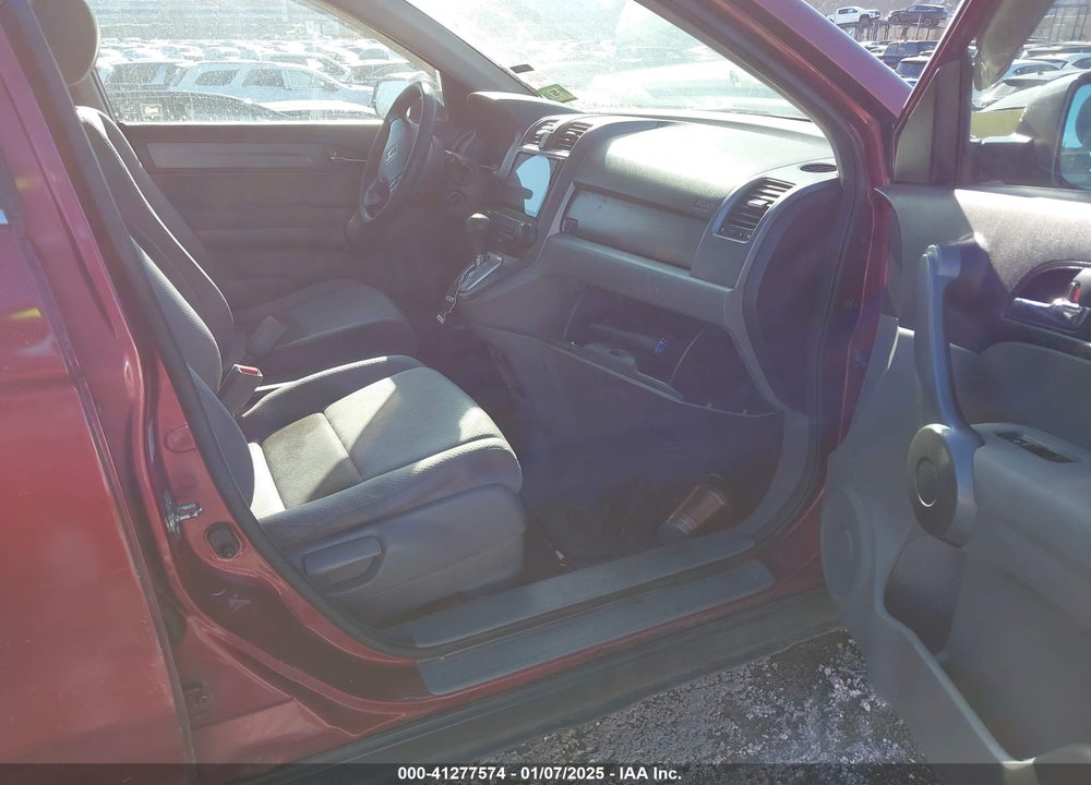 2008 HONDA CR-V LX VIN: JHLRE483X8C054384